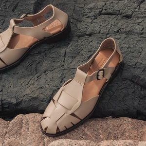 Hereu Pesca cutout fisherman sandals in beige
